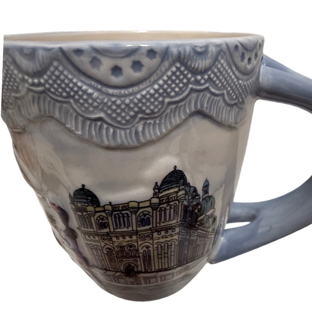 Sydney Australia Souvenir Coffee Mug Relief Landmarks Lace Rim Blue White